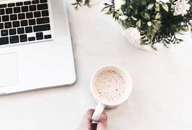 曼联筹备重磅引援，拟以英国转会纪录签下新费尔南德斯